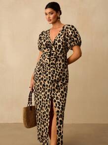 SHEIN VCAY 大码女式豹纹 V 领短袖超长连衣裙，前部蝴蝶结和纽扣下摆，休闲波西米亚度假连衣裙豹纹连衣裙大码豹纹连衣裙大码动物印花连衣裙大码猎豹印花连衣裙大码度假连衣裙，度假服装女士度假服装女士海滩服装女士假日服装夏季服装城市休闲服装，波西米亚风格，欧洲夏季海岛度假服装蜜月服装旅行服装机场外出服装，乡村 - 彩色 - 查看 5