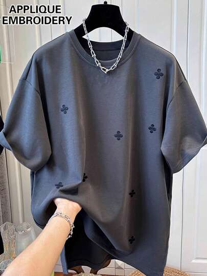 SHEIN Plus Size Women Casual Solid Color Round Neck Short Sleeve T-Shirt CC199