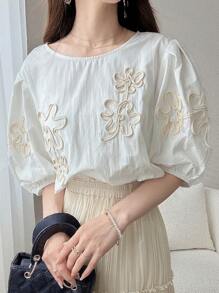 FRIFUL 女士刺绣灯笼袖宽松衬衫泡泡袖衬衫灯笼袖衬衫 3d 花朵上衣优雅女士衬衫优雅衬衫，返校服装 - 白色 - 查看 2