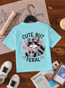 SHEIN Camiseta de manga corta y cuello redondo con gráfico de niña joven casual y linda bebiendo boba tea y un eslogan con corazón, para el verano - Azul - Ver 2