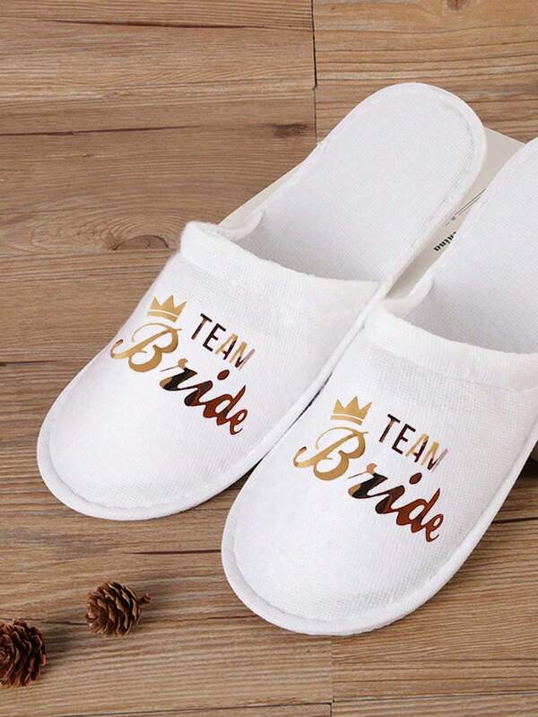 SHEIN 1pair- White Wedding Disposable Slippers With Non-Woven Material Decoration For Bridal Party Soft Bottom Slippers Gift For Wedding Guests,Christmas