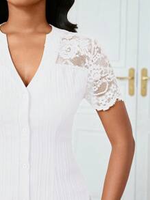 Lunelith SHEIN Lunessa 通勤简约优雅蕾丝拼接V领短袖女士衬衫 - 白色 - 查看 5