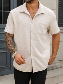 Manfinity Homme Camisa casual de bolsillo de manga corta y de una sola hilera de botones de unicolor para hombres de talla grande