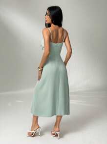 SHEIN PETITE Vestido de tirantes de media longitud elegante de unicolor con abertura para mujer, para mujeres de talla pequeña - Verde - Ver 2