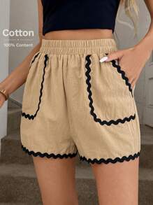 SHEIN LUNE 女士休闲杏色拼布泡泡纱短裤，松紧腰身和荷叶边下摆口袋，适合日常休闲和度假，舒适的泡泡纱面料舒适短裤飘逸短裤可爱短裤卡其色短裤宽松短裤夏季短裤舒适短裤女士沙滩短裤 - 杏色 - 查看 3