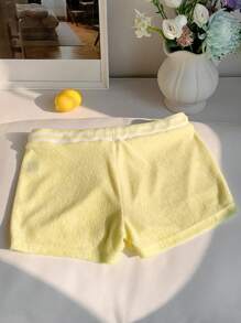 SHEIN EZwear 女士休闲抽绳腰黄色花卉字母印花超短裤，夏季 - 黃色 - 查看 2