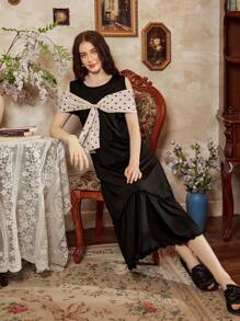 Élégant Nuisette de femme à pois français et nœud papillon