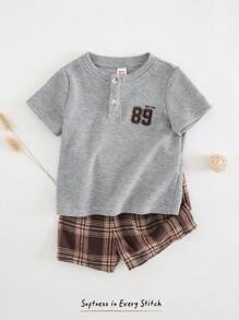 Cozy Pixies 2pcs/Set Baby Boy Knit Soft Number Graphic Crew Neck Short Sleeve Pullover Top & Plaid Elastic Waist Shorts Set - Multicolor - View 3