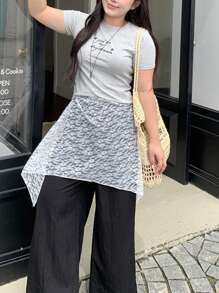 Dazy Plus Falda asimétrica de encaje blanco con volantes para tallas grandes, otoño