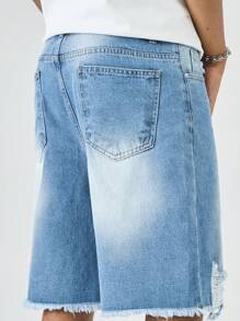Manfinity Roghcode Men's Light Wash Denim Bermuda Shorts Ripped Detail Avant-Garde Street Casual Jean Shorts For A Look - Light Wash - View 7