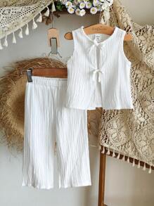 SHEIN Vintaside Kids 两件套女婴休闲时尚纹理面料蝴蝶结无袖上衣和裤子套装，适合春夏季日常穿着