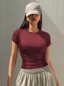 DAZY Kaos Lengan Pendek Encore Red Slim Fit Athletic Splice untuk Wanita - Burgundy - View 5