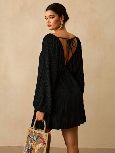 Travachic Váy mini thường ngày rộng rãi, vải kết cấu sọc đen trơn cỡ lớn cổ chữ V cho nữ