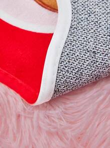Strawberry Shortcake X SHEIN 1 Pc Fuzzy Strawberry Pattern Rug With Non-Slip Backing, Multiple Sizes, Suitable For Bedroom, Living Room, Entryway, Bathroom,Gift Ideas - Red - View 5