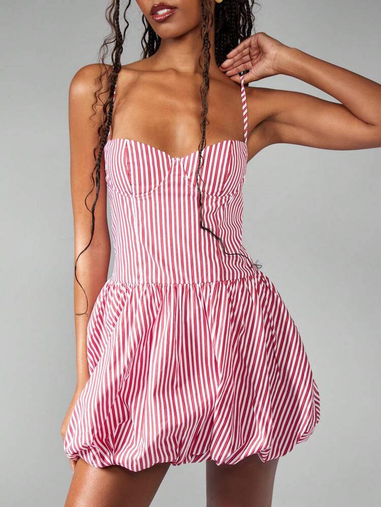 MISSGUIDED Bubble Hem Mini Dress Sweetheart Neckline Candy Stripe Summer Balloon Spaghetti Strap Party Club Beach Vacation Dress