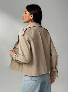 SHEIN Tall 女式短款纽扣翻领雨衣英伦风时尚卡其色常规下摆长袖风衣，适合秋冬季日常舒适穿着 - 卡其色 - 查看 2