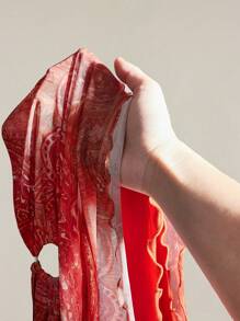 SHEIN ICON Y2k Halter Western Boho Red Country Concert Flowy Paisley Print Vintage Floral Print Asymmetrical Hem Backless Halter Top, Fashionable For Vacation - Multicolor - View 10