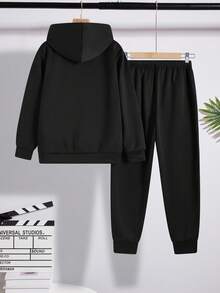 SHEIN Teen Boys Casual Embossed Hoodie & Sweatpants Set Hoodie And Sweatpants Black Basic Set Fall Winter - Black - View 2