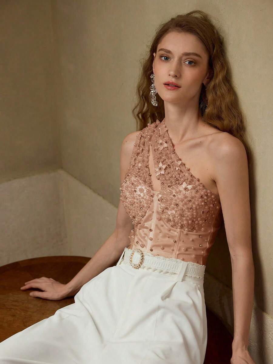 MOTF PREMIUM 人造珍珠和贴花蕾丝拼接镂空单肩短款上衣 - 粉色 - 查看 1