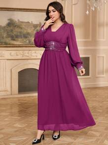 Modelyn Vestido elegante de talla grande con apliques de cristales en un unicolor