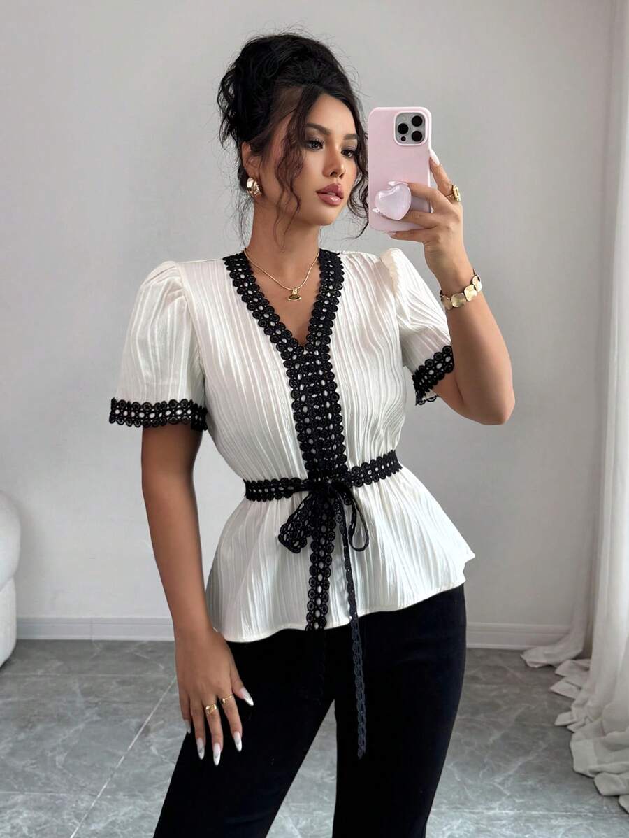 SHEIN Raffinéa Áo cánh ren vải họa tiết màu tương phản dành cho nữ tay ngắn - Màu be - Xem 1