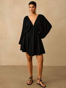 Travachic 大码纯黑色条纹纹理面料 V 领宽松休闲女式迷你连衣裙 - 黑色 - 查看 5