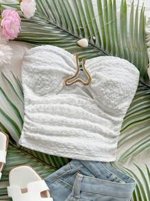 Soleia Plus Size Women Knitted Texture Strapless Crop Top With Hollow Out Heart Shaped Metal Buckle Decor, Fitted Slim Silhouette, Suitable For Party, Date, Afternoon Tea, Beach Resort, Music Festival, Carnival,Going Out Tops White Tube Top White Bandeau Top White Strapless Top Summer Tube Top White Textured Tube Top - White - View 3