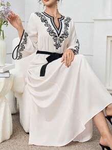 Yasmyna Women Floral Print V-Neck Split Sleeve Arabic Style Dress