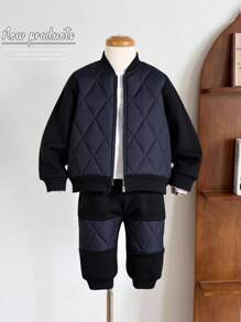 SHEIN 2 Pieces Of Young Boys Clothing Casual College Comfortable Quilted Jacket Long Sleeve Coat And Sweatpants Set Suitable For Commuting To School Daily Casual College Suitable For Kids Outfits Young Boy Clothes Back To School Boys Set Suitable For Birthday Parties, Evening Parties, Performances, Weddings, Baptisms, Opening Ceremonies Daily Suitable For School Suitable For Travel Suitable For Sports Suitable For Autumn And Winter Seasons, Fleece, Thickened - Black - View 6