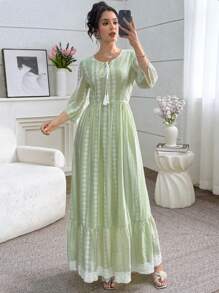 Yasmyna Vestido árabe de mujer con mangas 3/4 y bajo acampanado