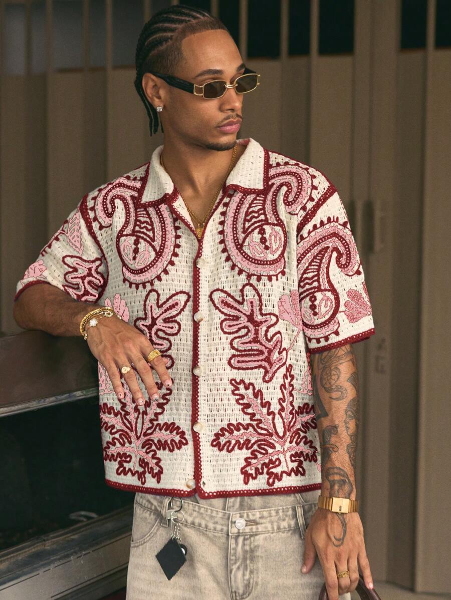 AXEPEAK Cashew Flower Printed Loose Fit Knit Polo Shirt For Men