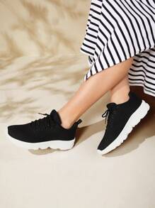 CUCCOO BASICS Sapatos femininos Moda Confortável Leve Corrida Ao Ar Livre Tênis Preto para Férias de Verão, Sapatos Esportivos de de Verão, Sapatos Casuais, De Volta às Aulas, Sapatos de Estudante Universitário, Sapatos de Natal, Outono, Ano Novo e Férias