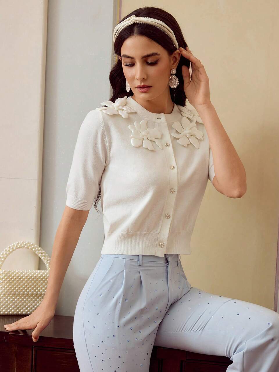 ZEYLAH Elegant 3D Floral Decor Crew Neck Cardigan Top