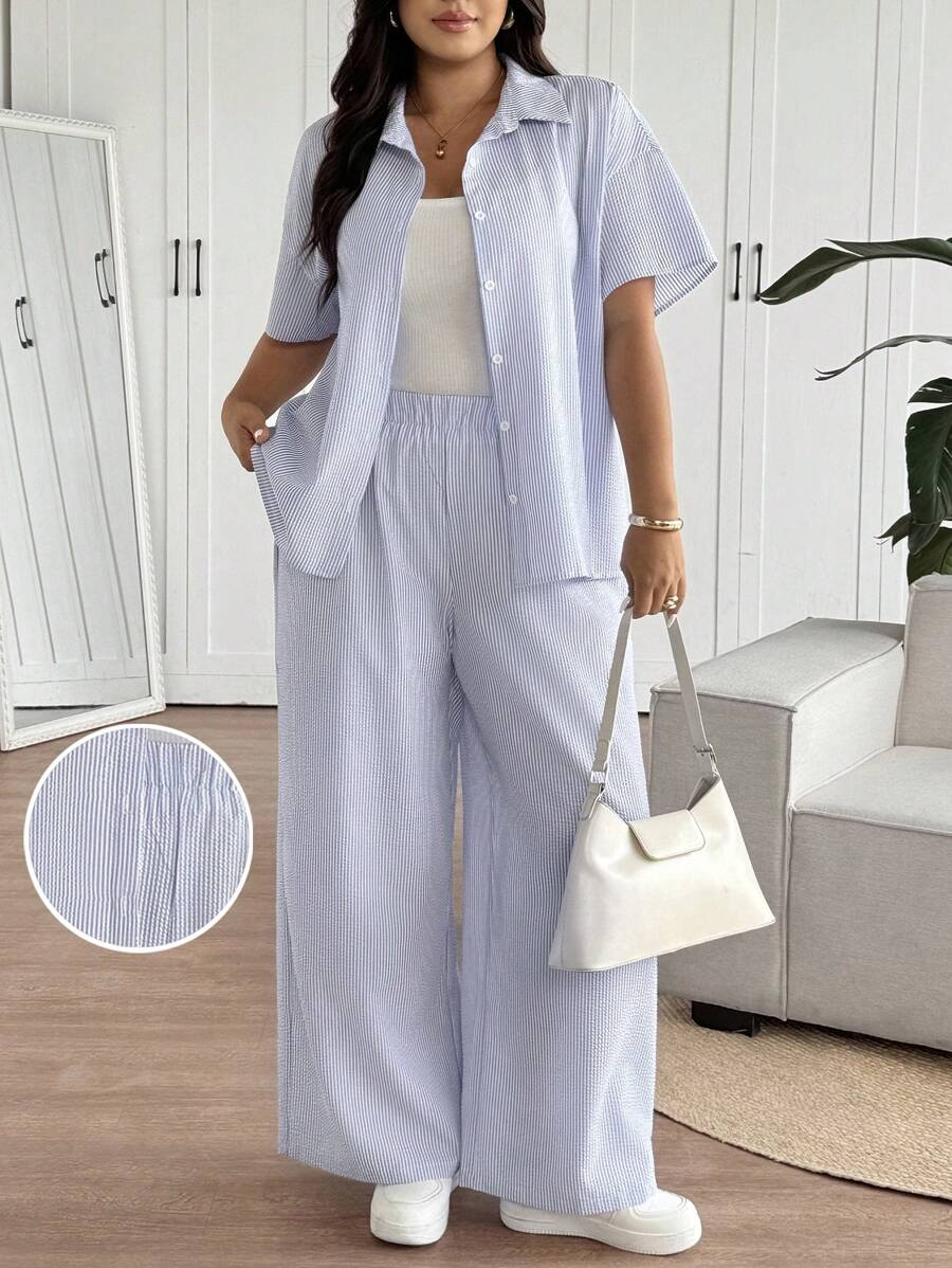 SHEIN Frenchy 1 件大码女式两件套：蓝白条纹开衫短袖衬衫 + 长裤，休闲通勤装