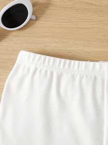 Tween Girls Casual Fashionable White Knit Lace Trim Snug Fit Shorts