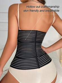 SHEIN 1 件女士纯色前扣塑身腰部训练器 - 黑色 - 查看 2