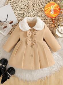 SHEIN Vintaside Kids 女嬰毛領蝴蝶結貼花風衣，秋冬米色可愛款 - 駝色 - 查看 3