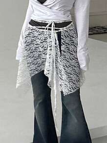 Dazy Plus Falda asimétrica de encaje blanco con volantes para tallas grandes, otoño