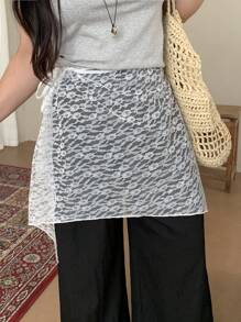 Dazy Plus Falda asimétrica de encaje blanco con volantes para tallas grandes, otoño