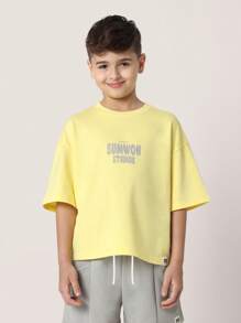 Sumwon Studios 青年宽松运动套装，休闲夏季运动休闲装，带有徽标印花、运动短裤和宽松 T 恤搭配