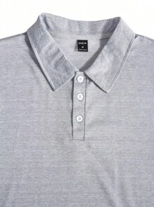 Manfinity Homme 2 pièces Ensemble décontracté pour hommes composé d'un t-shirt zippé à demi-zip avec poignets contrastés et d'un short à cordon de serrage