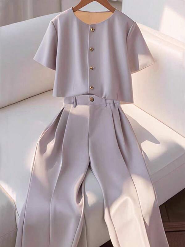 Franclia Fashionable And Elegant Round Neck Short Sleeve Buttoned Blouse For Women