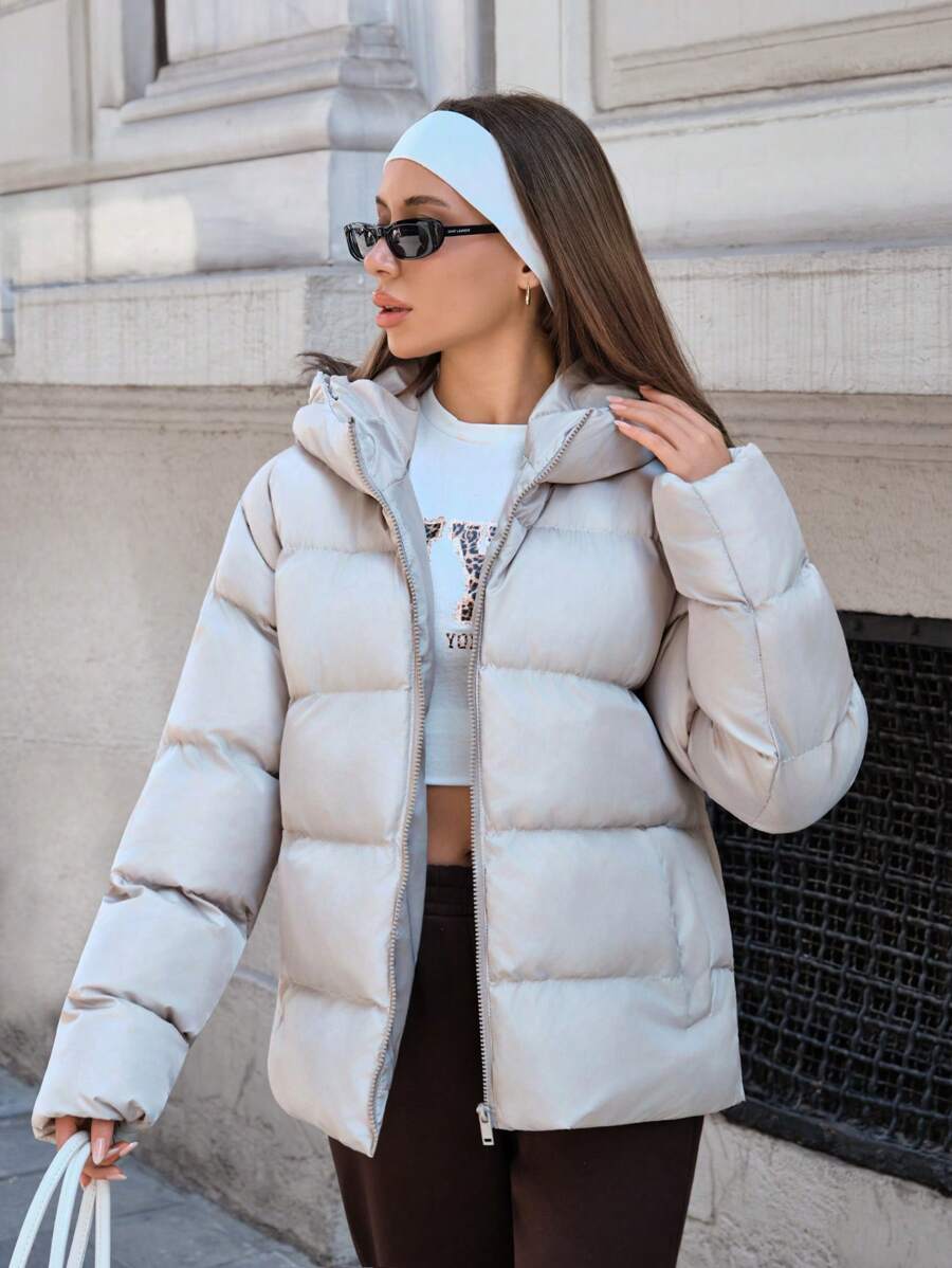 SHEIN Tall 女士简约连帽羽绒大衣，采用时尚拉链开合和收腰设计 - 雪天版、休闲版、日常穿着 - 杏色 - 查看 1