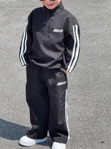 SHEIN 2 件套年轻男童宽松休闲运动夹克和裤子，舒适运动套装，适合秋冬季