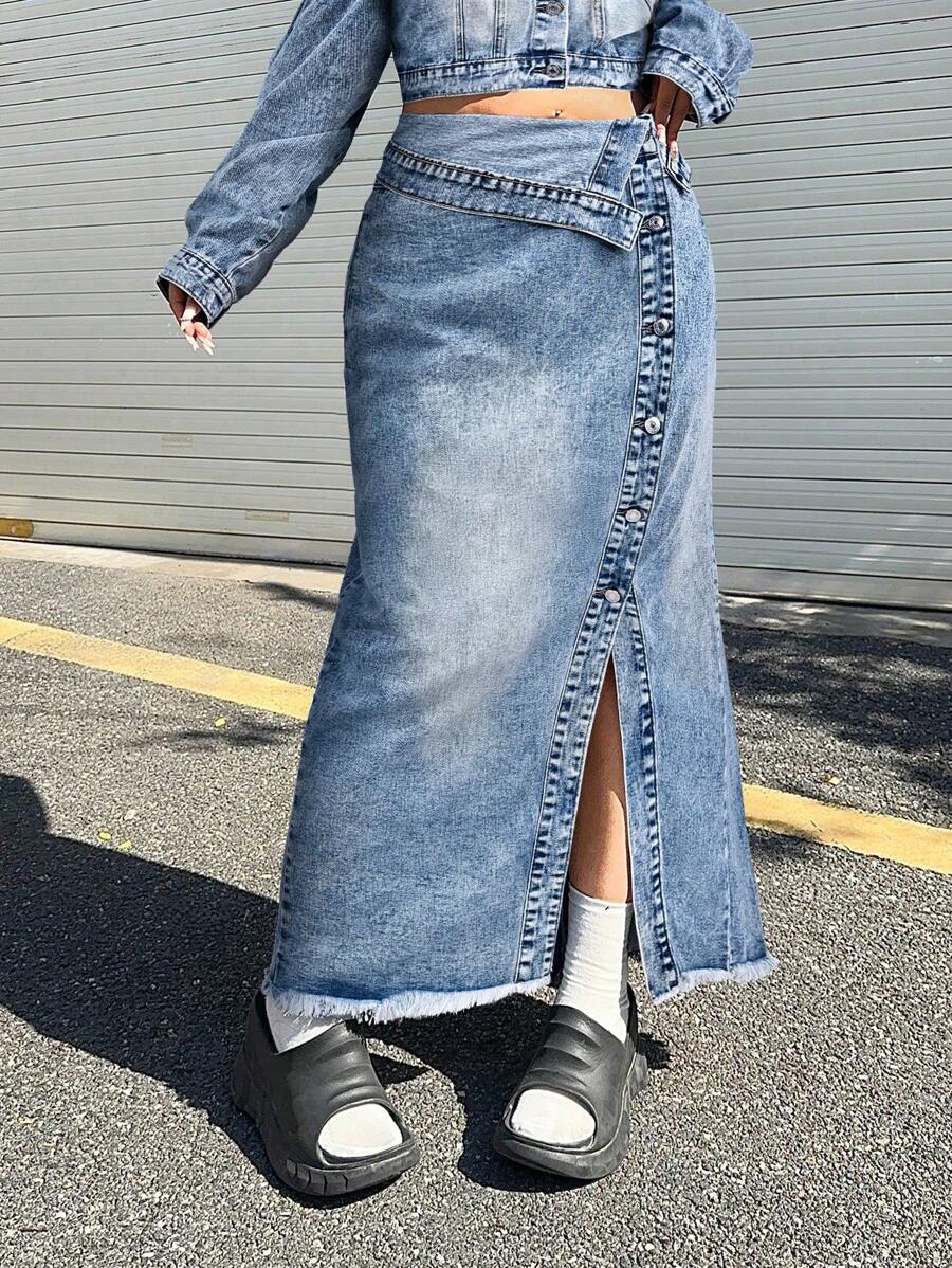 SHEIN ICON Plus Size Women Vintage Washed Casual Waistband Ruffle Slit Denim Mini Skirt