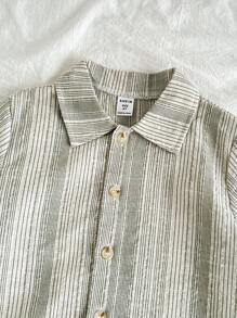 SHEIN Young BoySummer Collared Short Sleeve Fashionable High-End Casual Shirt Paired With Versatile Shorts Set, Suitable For Daily Wear Such As Summer Leisure Time At Home Or Family Gatherings