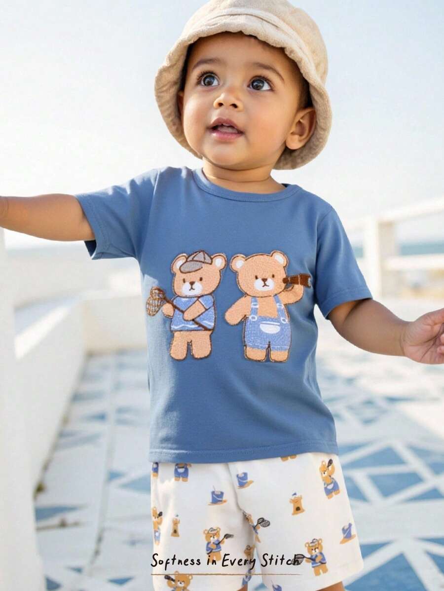 Cozy Pixies حزمة من قطعتين زي رضيع صبي بتصميم الدب الكرتوني الصوف الناعم و الجسم المحبوك قطعة رومبر وشورت الخصر المطاطي - متعدد الألوان - مشاهدة 1