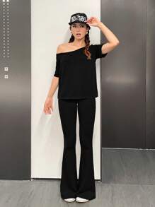SHEIN Teen Girl Fitted Casual Solid Color Off Shoulder T-Shirt And Flared Long Pants Set
