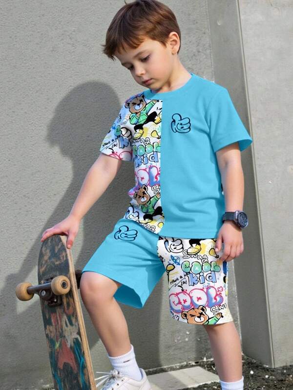 Young Boys Graffiti Allover Print Patchwork Round Neck Short Sleeve T-Shirt & Loose Shorts Street Suit
