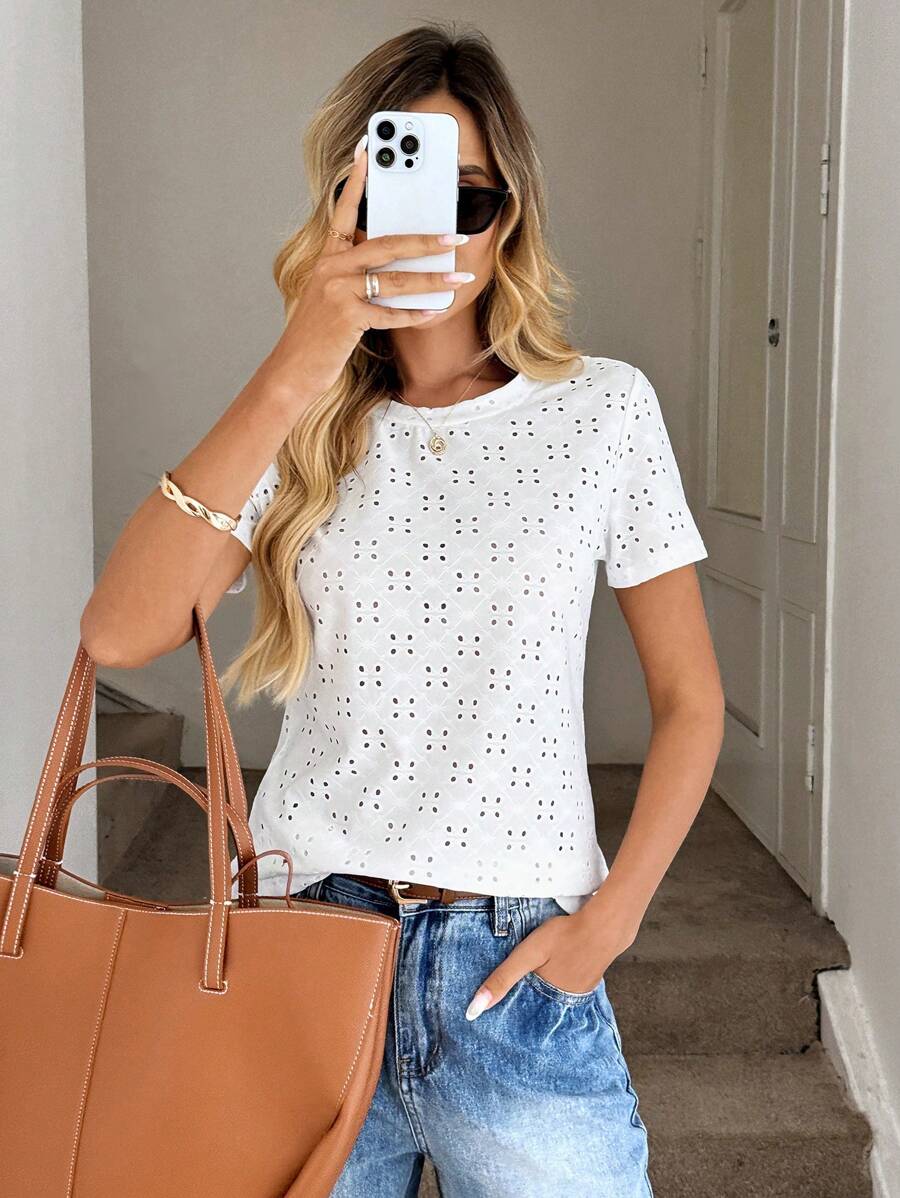 Easowa Women's Casual White Short Sleeve T-Shirt, Spring/Summer - White - View 1